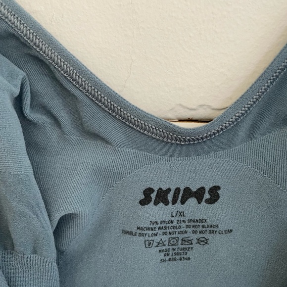 SKIMS Tops Skims Kyanite Sculpting Bodysuit Lxl Poshmark